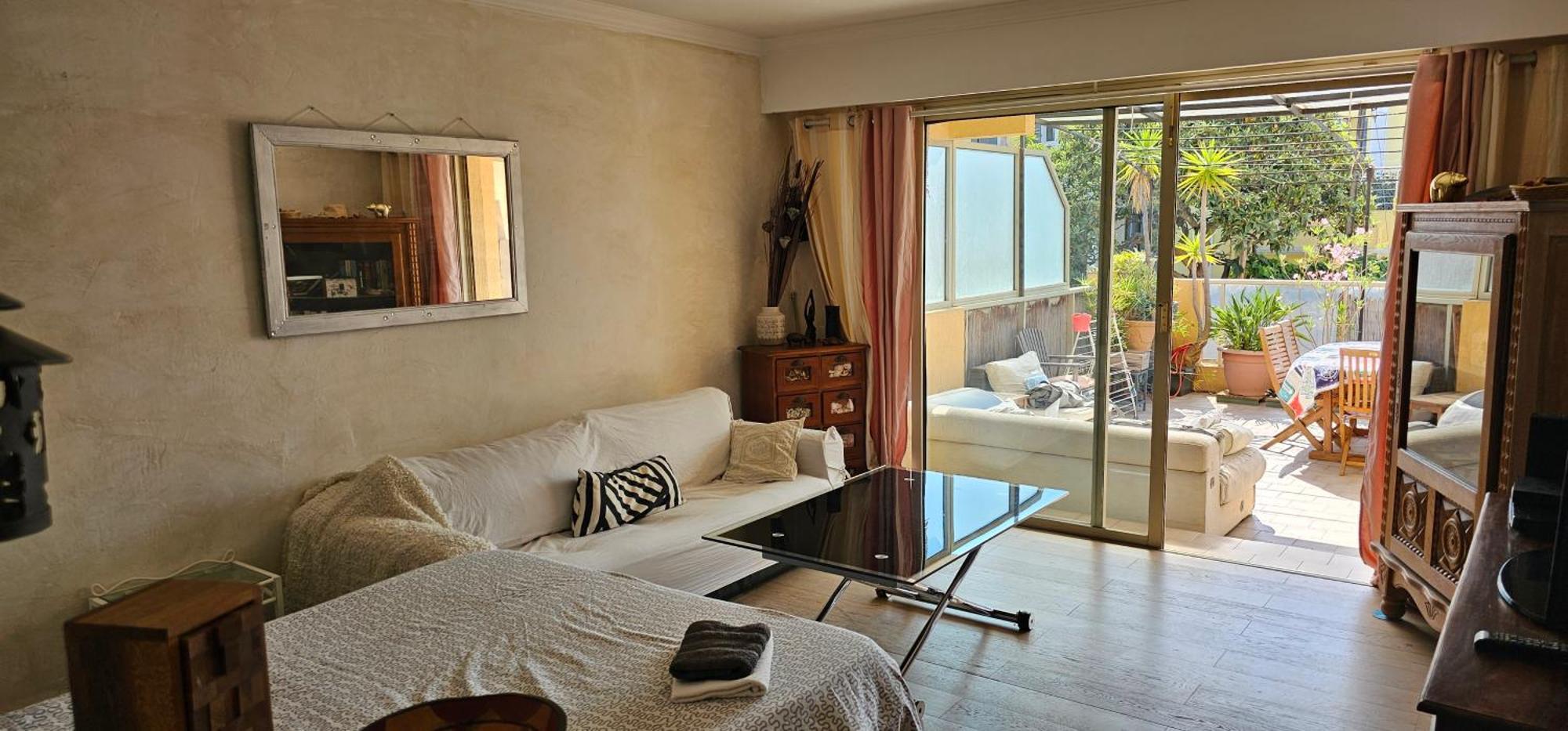 Appartement Angela Golfe-Juan Exterior photo